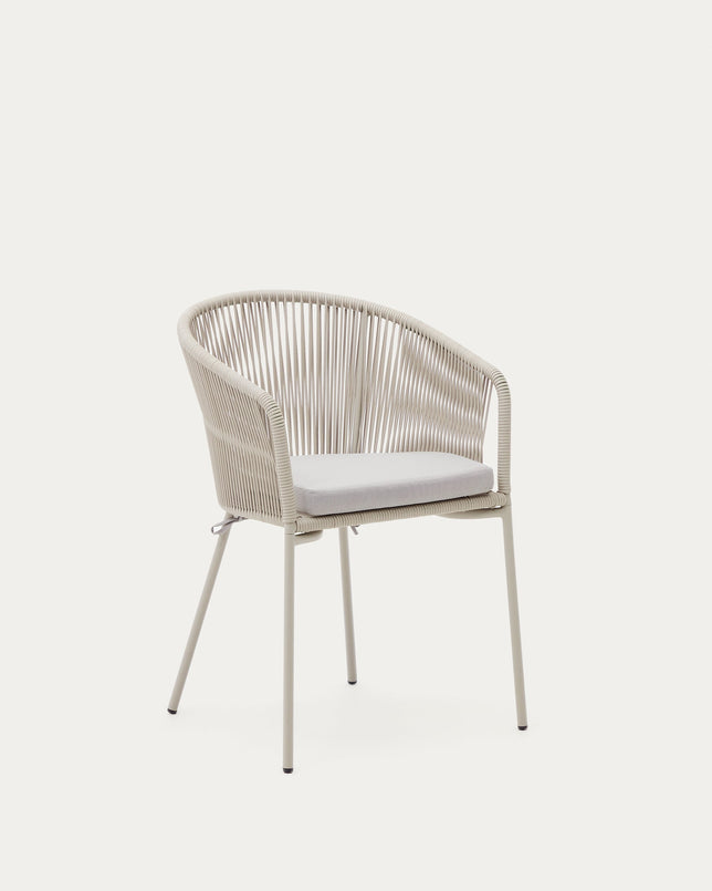 Outdoor dining chairs
