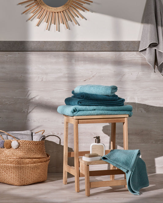 Nell stolica sa merdevinama 40 x 43 cm