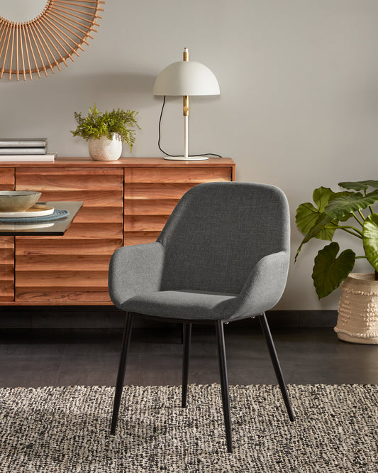 Konna tamno siva stolica