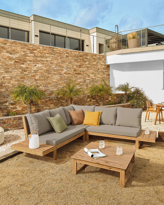 Flaviina 5 sedišta ugaona sofa od punog bagremovog drveta sa stolom