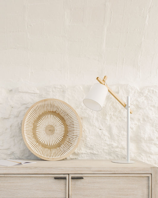 Kosta stona lampa od čelika i masivnog bukovog drveta