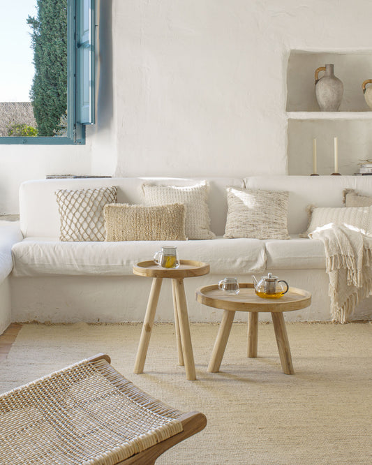 Glenda okrugli sto za kafu od punog tikovinog drveta, Ø 55 cm