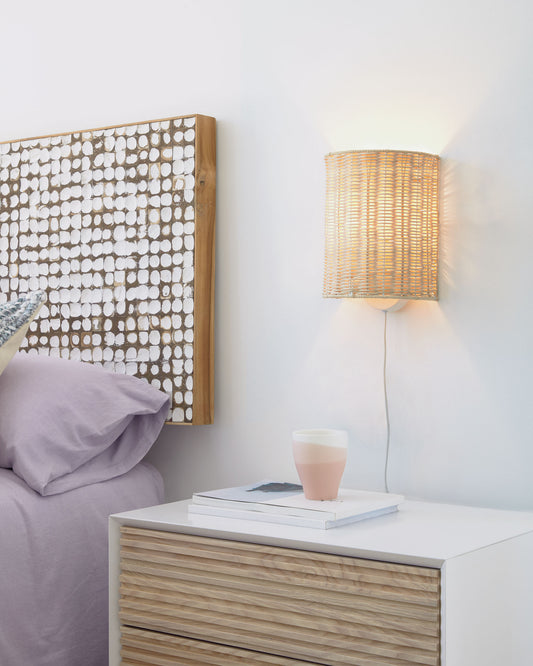 Kimjit zidna lampa od ratana sa prirodnom završnom obradom