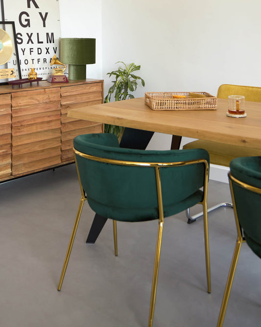 Koda to od furnira hrasta sa prirodnom završnom obradom i čeličnim nogama sa crnom završnom obradom 180 x 100 cm