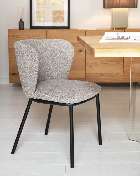 Ciselia chair with light gray buckle and steel legs with black finish FSC Mix Credit
