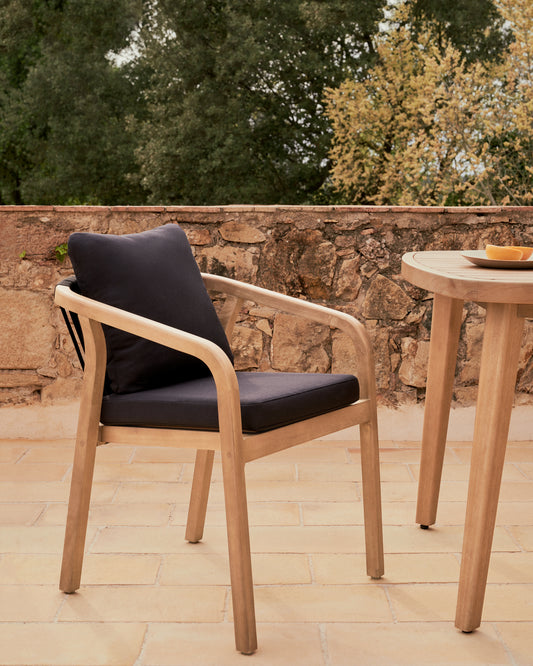 Malaret stolica za slaganje od čvrstog eukaliptusa i crnog gajtana, FSC