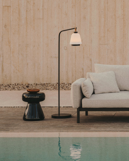 Nali podno postolje za prenosive lampe od metala u crnoj boji