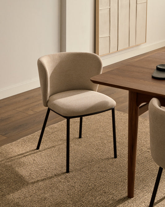 Ciselia stolica od bež ženila i čeličnih nogu sa crnom završnom obradom FSC Mik Credit