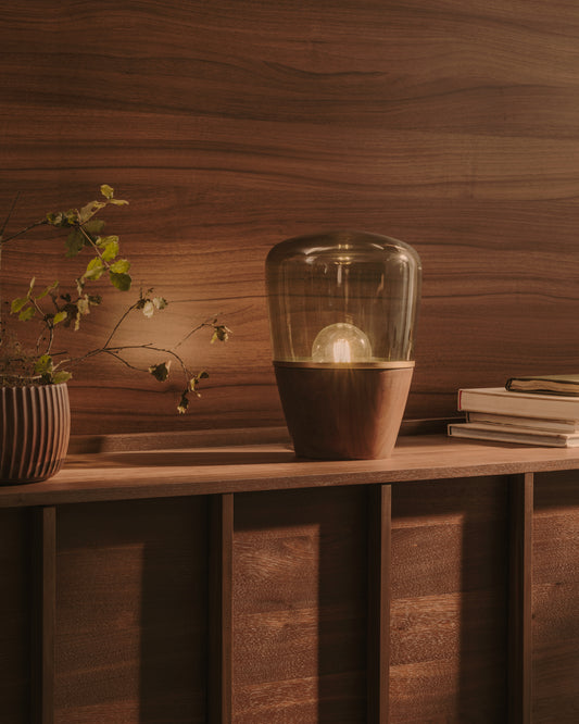 Silex stona lampa od orahovog furnira i zelenog stakla