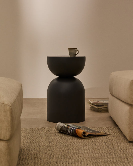 Bočni sto Rachell od metala sa sivo farbanom završnom obradom Ø30 cm