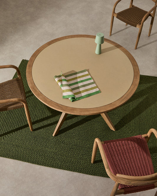 Julieta okrugli sto od policementa i punog bagremovog drveta Ø 120 cm FSC 100%