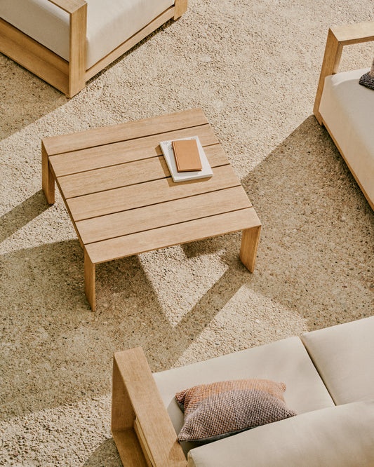 Ambra stočić za kafu od punog bagremovog drveta sa svetlom završnom obradom 82,5 x 82,5 cm FSC 100%