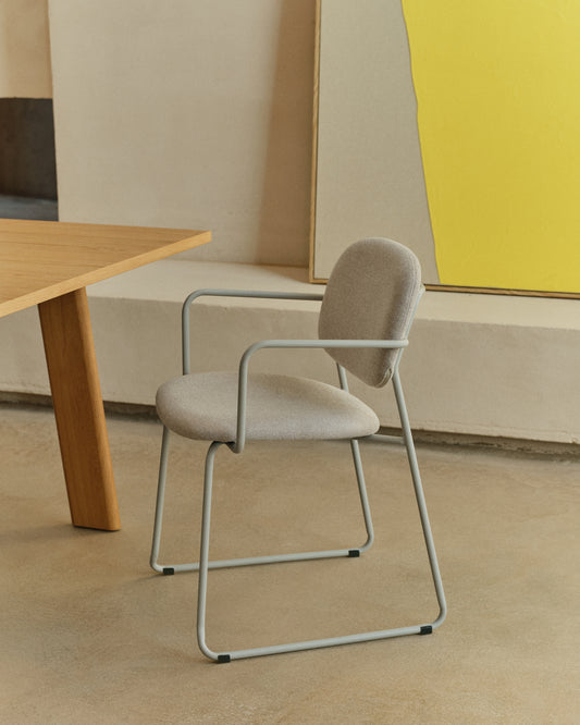 Meli stolica od bež ženila sa bež metalnom strukturom FSC Mik Credit