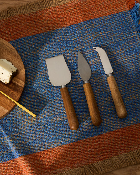 Nukha 3-piece cheese cutlery set made from FSC 100% acacia wood