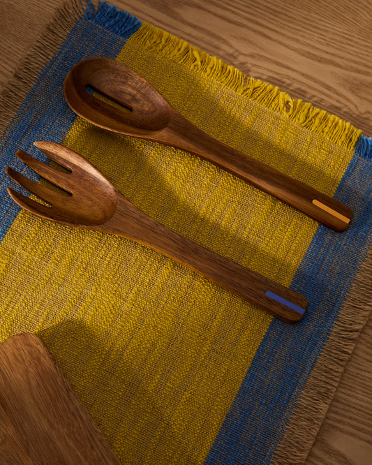 Zairin kašika sa rupom od FSC 100% bagremovog drveta i metala