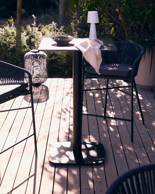 Esilda visoki sto u crnoj boji sa metalnom nogom u obojenoj crnoj boji 60 x 60 x 96 cm