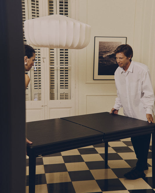 Lenon produžni sto od crnog hrastovog furnira i masivnog hrasta 160(200)x90cm FSC Mik Credit