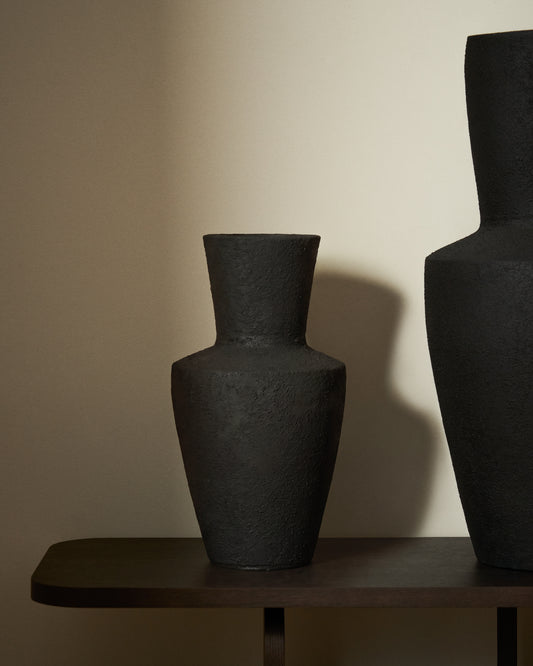 Nerun black terracotta vase 46 cm