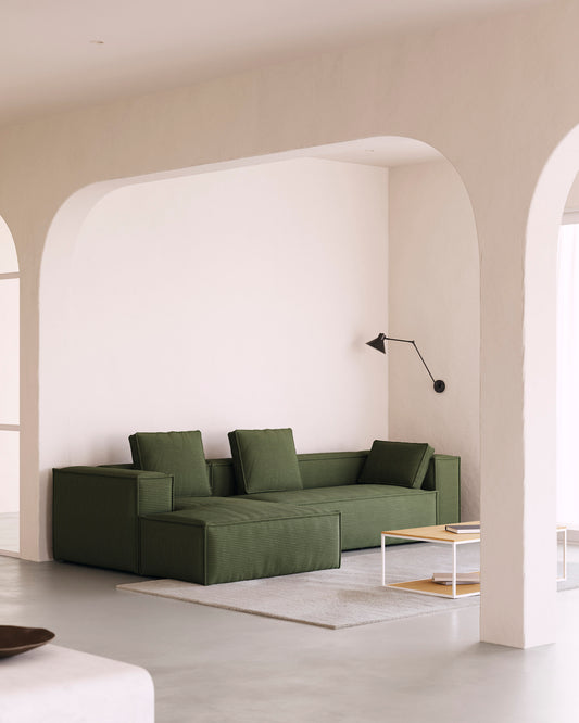 Blok sofa sa 4 sedišta sa ležaljkom sa leve strane od zelenog širokog sumota, 330 cm FSC Mik Credit