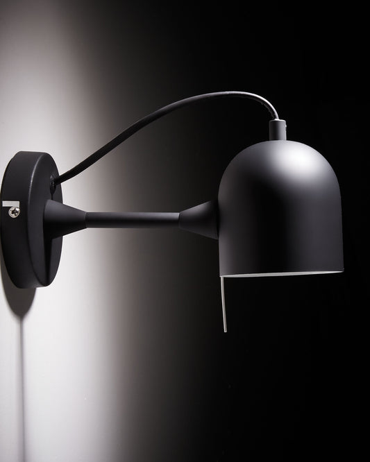 Lucylla wall lamp black