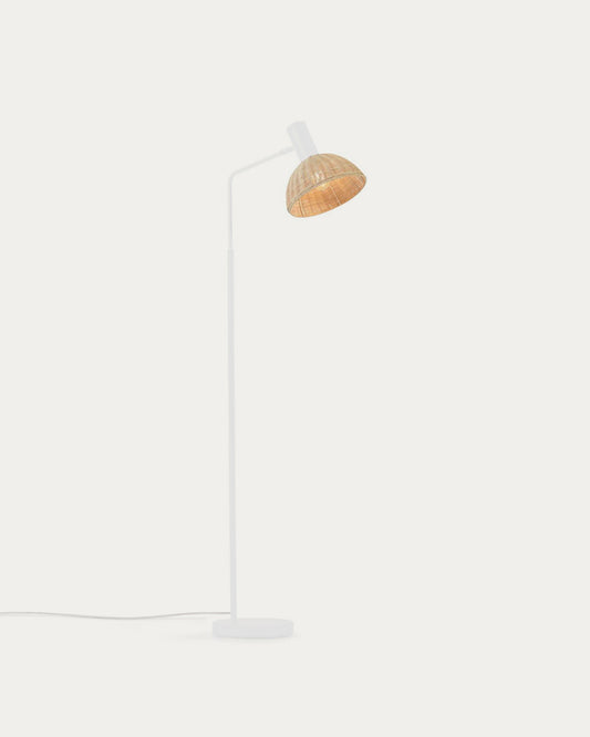 Damila podna lampa od metala sa belom završnom obradom i ratana sa prirodnom završnom obradom