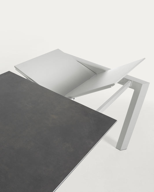 Axis porcelanski sto na izvlačenje u obradi Volcano Rock sa sivim nogama 160 (220) cm