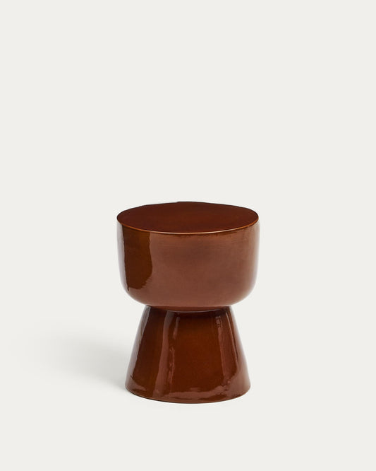 Outdoor side table Mesquida made of ceramic with glazed finish in terracotta shade Ø 36 cm