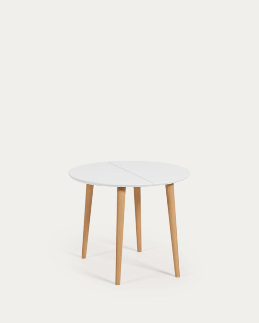 Oqui round extendable table in MDF with white lacquer and solid beech wood legs, 90 (170) x 90 cm