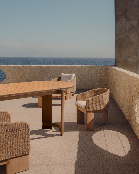 Xoriguer table in solid eucalyptus wood, 280 x 110 cm, FSC 100%