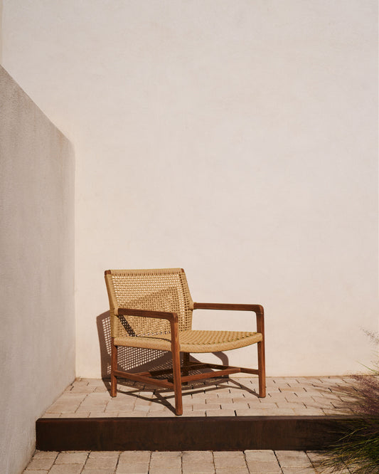 Sabolla armchair made of solid teak