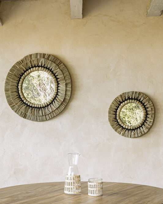 Akila round mirror made of beige natural fibers and black cotton cord, 60 cm