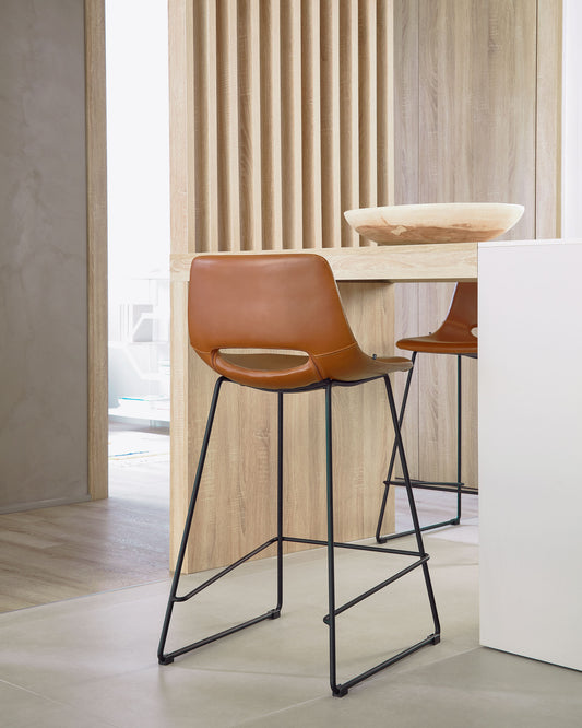 Bar stool Zahara made of brown synthetic leather, height 76 cm FSC 100%