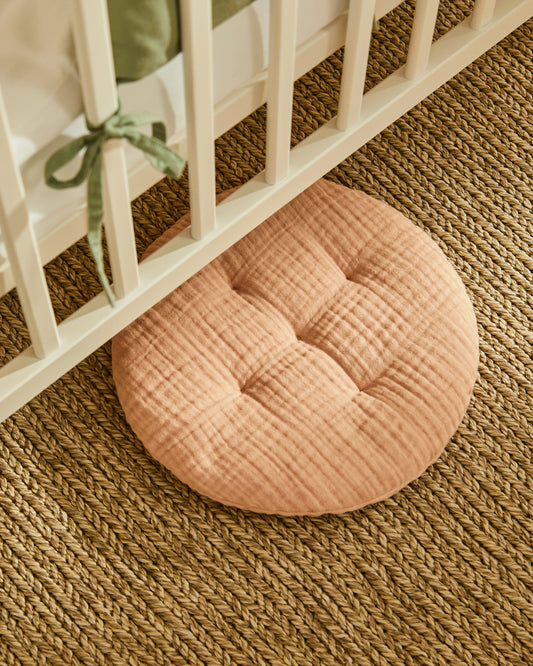 Laily pillow made of 100% cotton, pink color Ø30 cm