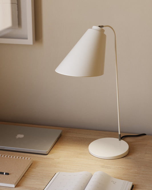 tipir table lamp in steel with white finish