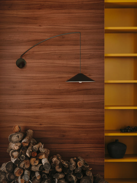 Kally wall lamp in black