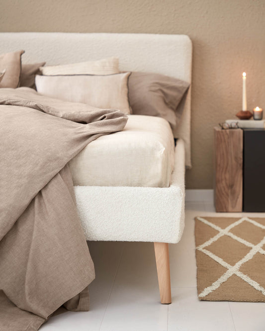 Dyla bed cover in white boucle for mattress 160 x 200 cm