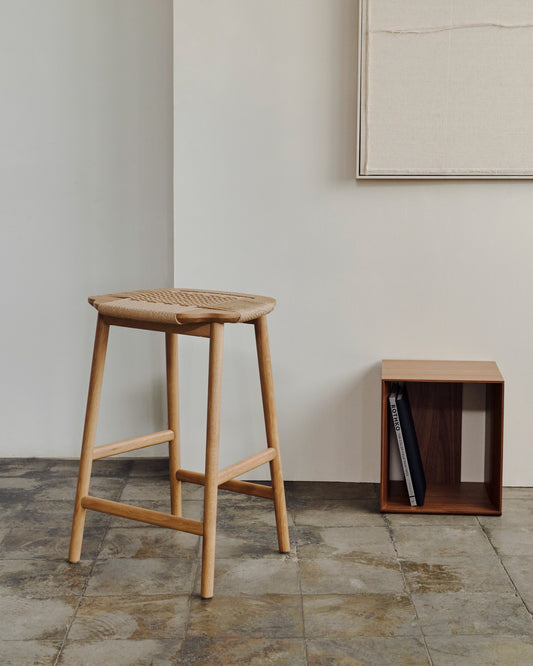 Enit chair in beige paper cord and solid oak wood with natural finish, 65cm FSC Mix Credit