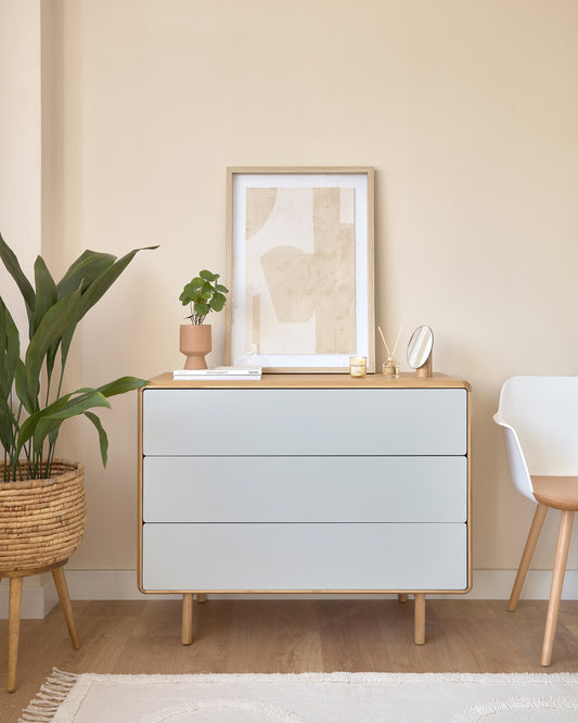 Anielle komoda od punog i jasenovog furnira sa tri fioke 99 x 78,5 cm