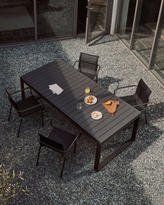 Galdana outdoor extendable table in aluminum with dark gray finish 220 (340) x 100 cm