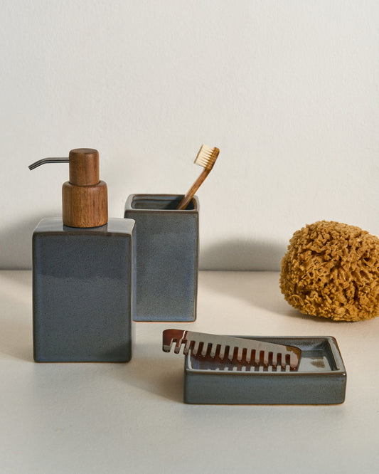 Silhouette gray stone toothbrush holder