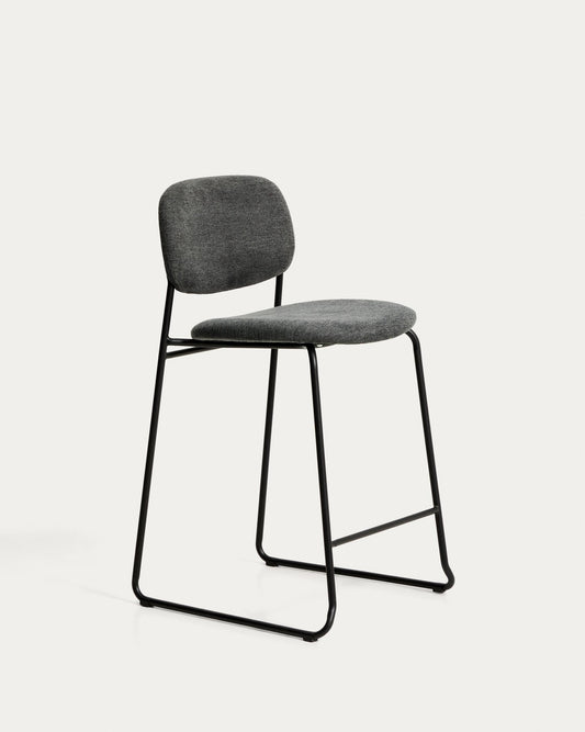 Tabure Meli od bukle tkanine sive boje, nogari od metala sive boje, visina 65 cm, FSC Mix Credit, na slaganje