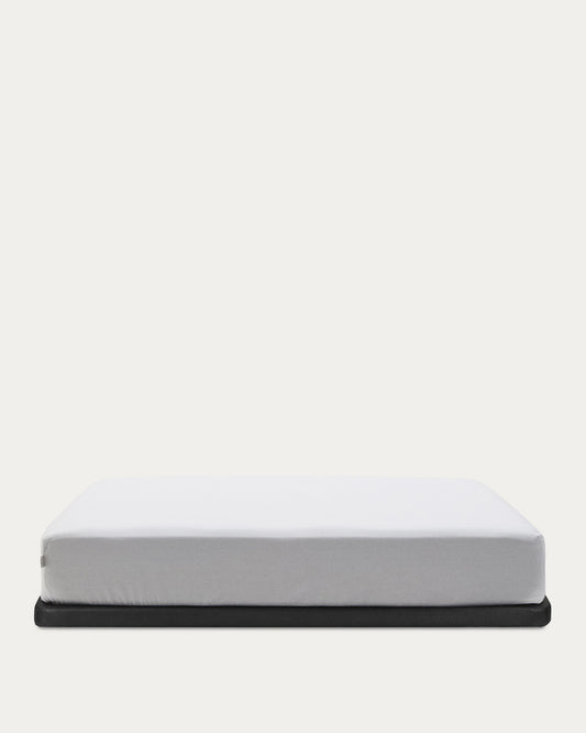 Under base upholstered with 3D fabric for 140 x 190cm mattress