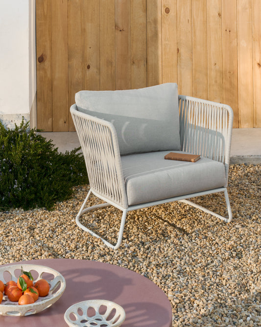 Saconca outdoor armchair made of rope and gray galvanized steel
