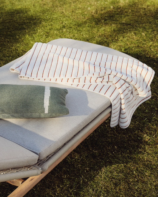 Towel Dorane 100% cotton with orange stripes 70 x 140 cm