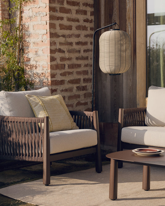 Saranella portable LED table lamp made of light gray synthetic rattan