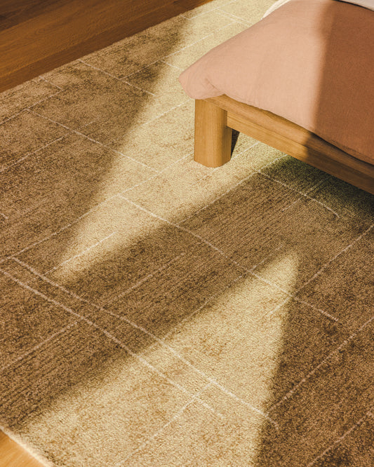 Eloda carpet made of wool and viscose, mustard color, 200 x 300 cm