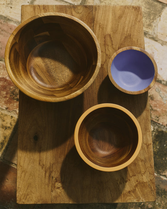 Zaira's set of 2 multicolored FSC bowls made of 100% acacia wood