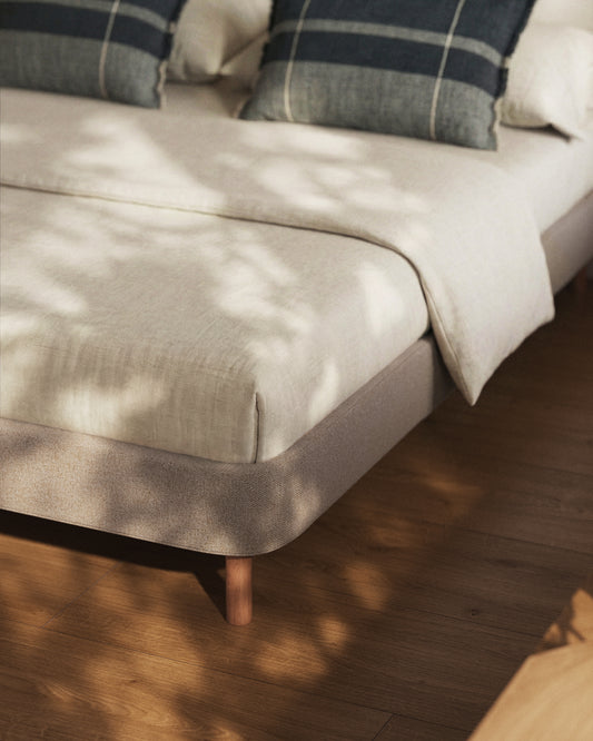 Ofelia brown base with removable cover and solid beech wood legs for 180 x 200cm mattress 