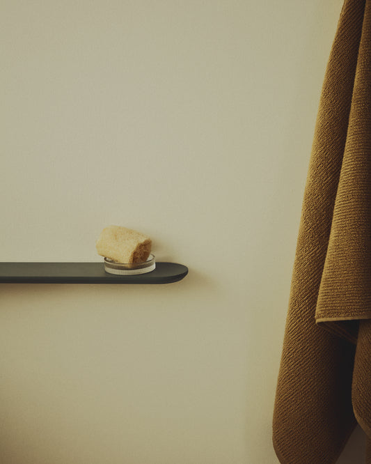 Arely set of 2 shelves made of MDF with green lacquer 35 cm / 55 cm