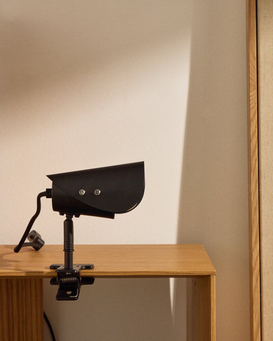 Jula small lamp with black metal clamp